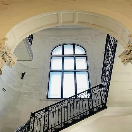 Berchtold Palace - Spacious, Bright, - Ac