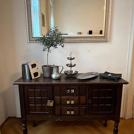 Bourgeois Elegance In The Heart Of Апартаменты *