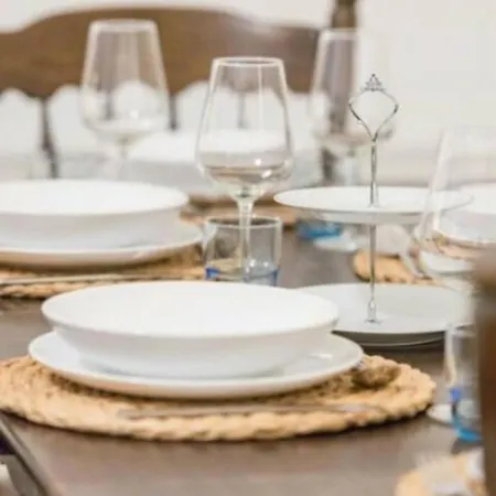 Bourgeois Elegance Downtown- 2 Br- 2 Bath- Ac 부다페스트